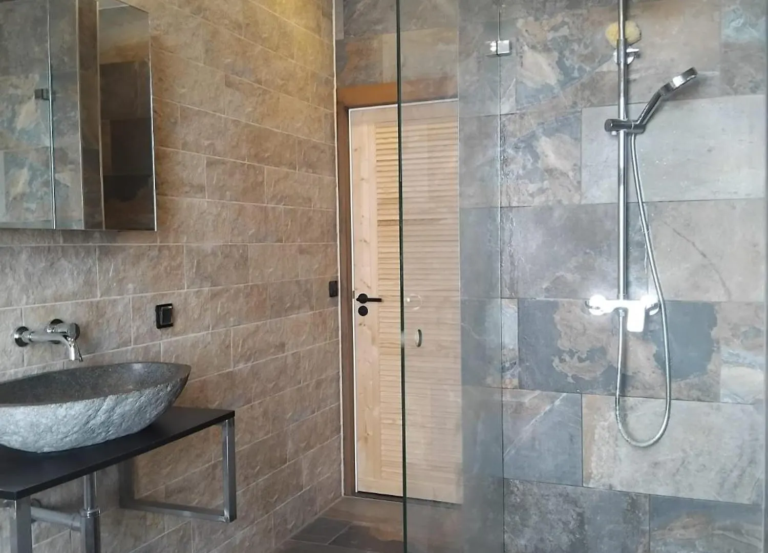 Heester Home La Haye